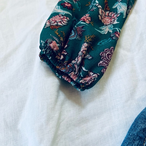 Fun top - Picture 3 of 6